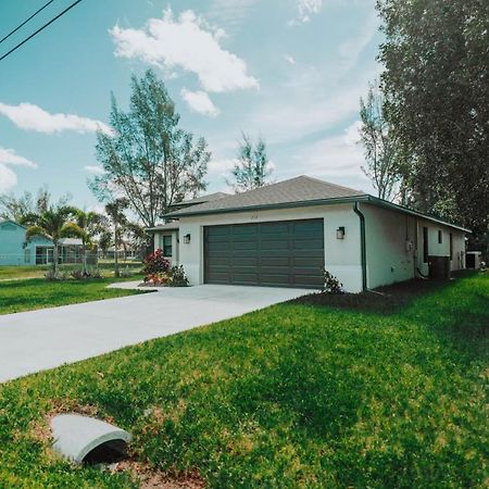 The Basilican Cape Coral Exterior foto