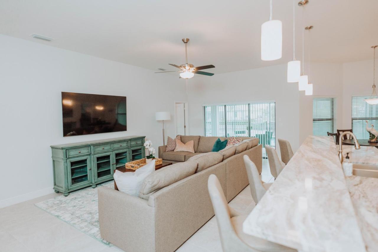 The Basilican Cape Coral Exterior foto